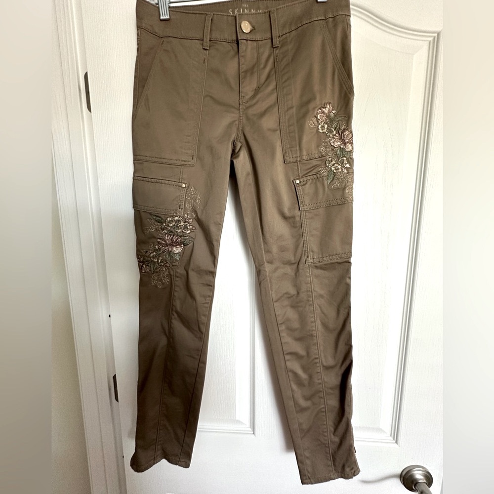 WHBM NWOT FINAL OFFER  Embroidered Cargo Tan/Floral Pants with multiple pockets!